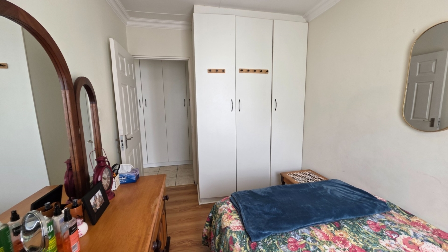 3 Bedroom Property for Sale in Fraaiuitsig Western Cape